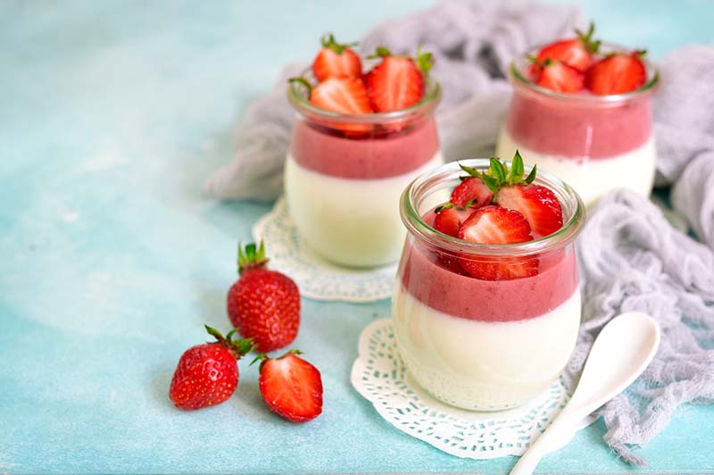 panna-cotta-strawberry